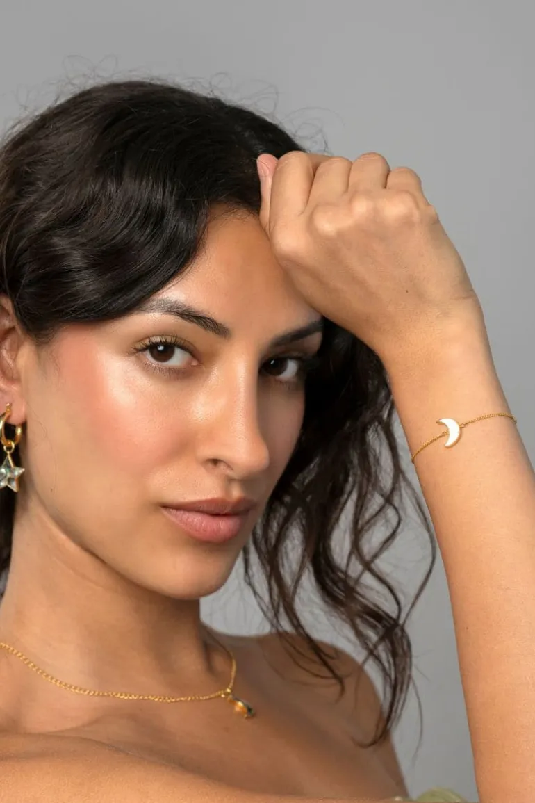 Bracelets<CULT MIA ADJUSTABLE GOLD MOON BRACELET Gold & White
