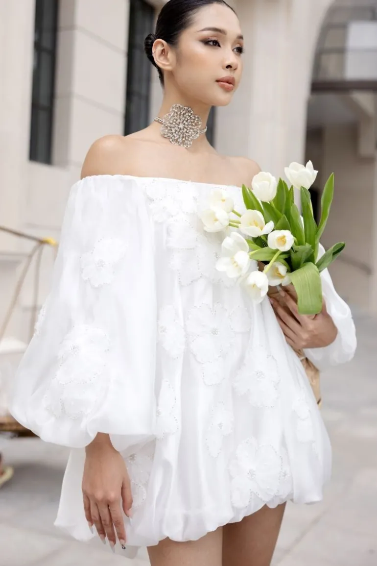 Dresses | Mini Dresses<CULT MIA AIMEE SHINY SILK 3D FLORAL MINI DRESS White