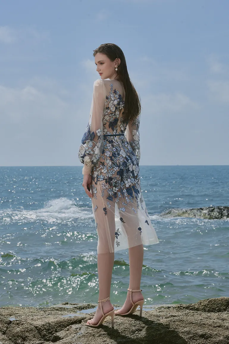 Dresses | Midi Dresses<CULT MIA ALGA FLOWER EMBROIDERED MIDI DRESS Multicolor
