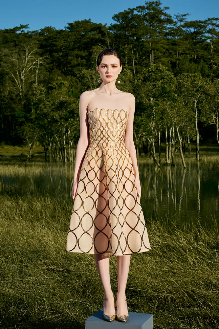 Dresses | Midi Dresses<CULT MIA ALICE A-LINE MIDI DRESS Gold