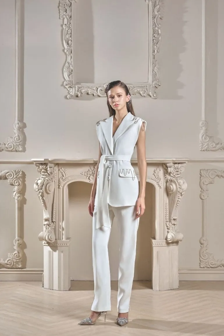 Outfit Sets<CULT MIA ALIVIA TEXTURE SLEEVELESS BLAZER AND PANTS SET White