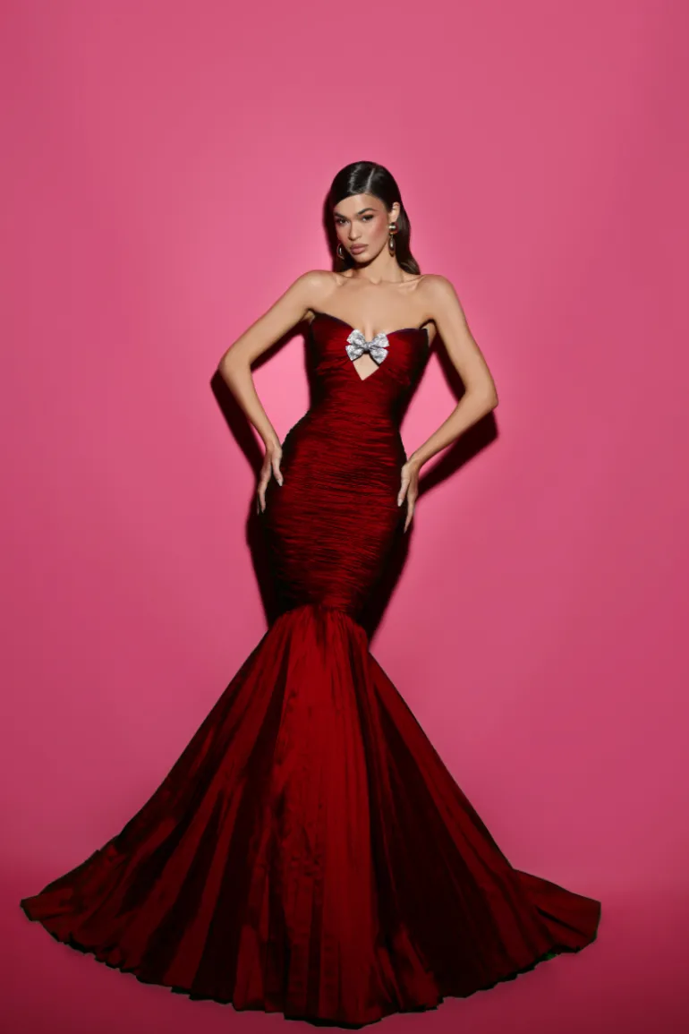 Dresses | Gowns<CULT MIA ALYCE METALLIC BOW GOWN Red