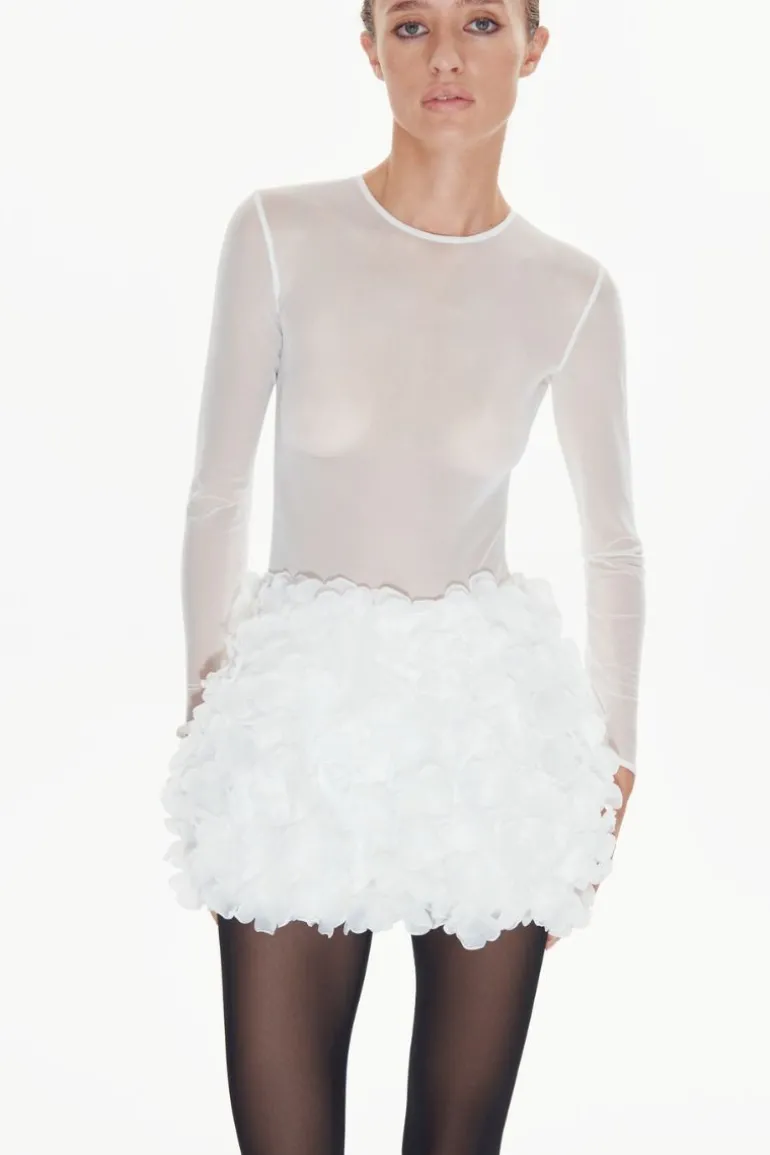 Pants<CULT MIA AMAL SHORTS IN WHITE Lily White