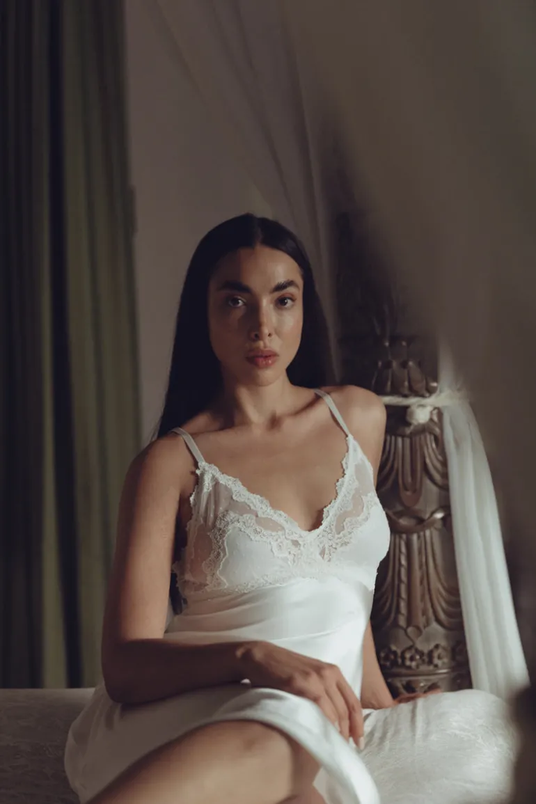 Sleep & Loungewear<CULT MIA ANYA BEAUTIFUL BUST-SUPPORT LONG SILK GOWN IN Ivory