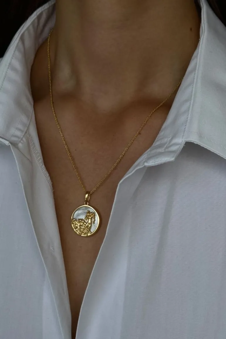 Necklaces<CULT MIA AQUARIUS 18CT GOLD PLATED ZODIAC NECKLACE Gold & White