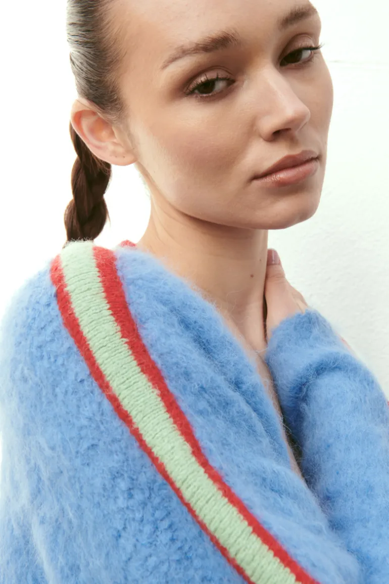 Knitwear<CULT MIA OVERSIZED MULTICOLORED SURI CARDIGAN Baby Blue