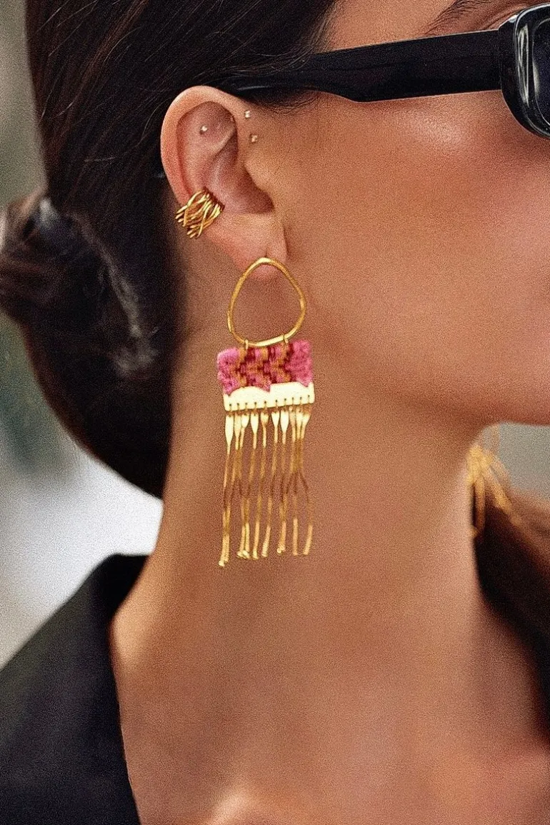 Earrings<CULT MIA BARLOVENTO PINK EARRINGS Coral, True Red, Pink