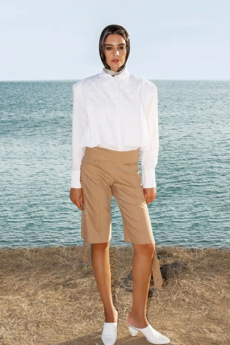 Pants<CULT MIA BELTED SHORTS Beige