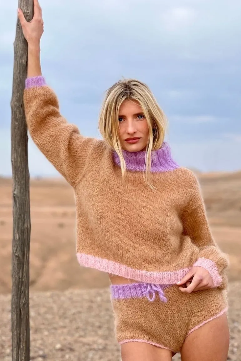 Knitwear<CULT MIA COLORBLOCK MOCK NECK MOHAIR SWEATER Beige
