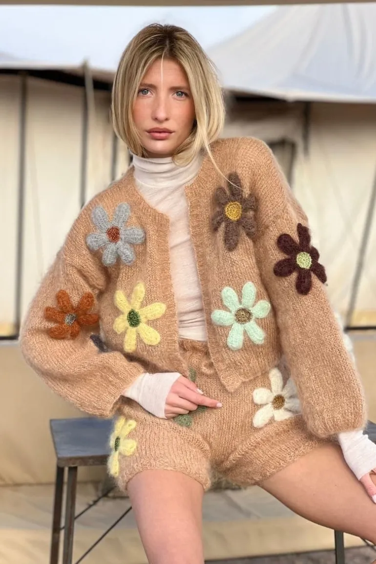 Knitwear<CULT MIA FREE FLOWERS MOHAIR BOLERO Beige
