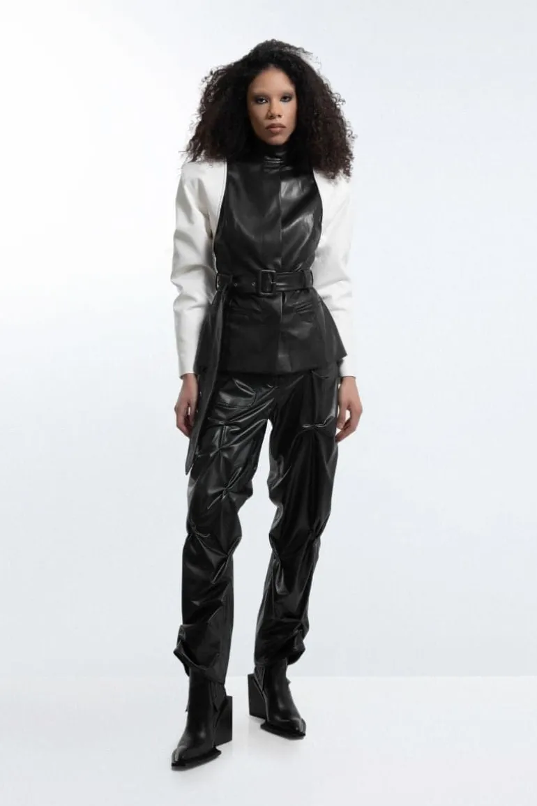 Jackets<CULT MIA BLACK AND WHITE BLAZER JACKET Black/White