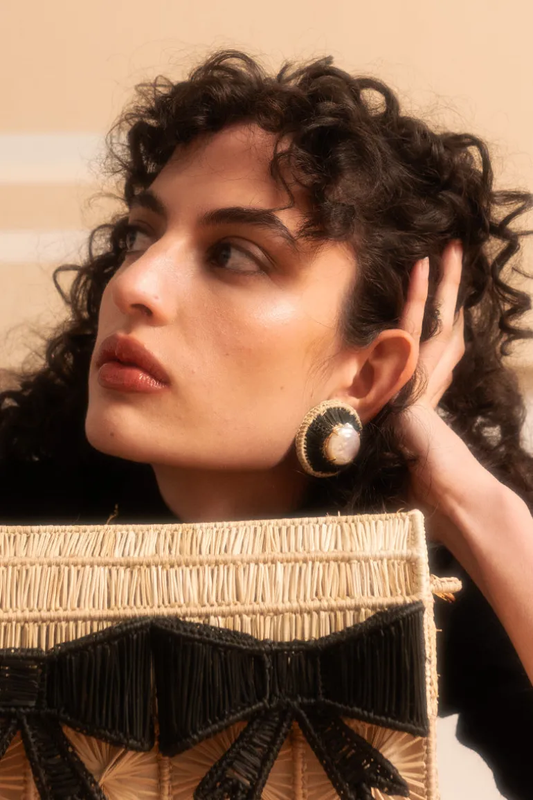 Earrings<CULT MIA BLACK AURORA WOVEN RAFFIA EARRINGS Black and Gold