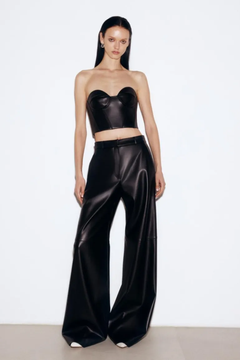 Tops<CULT MIA FAUX LEATHER MINI CORSET Black