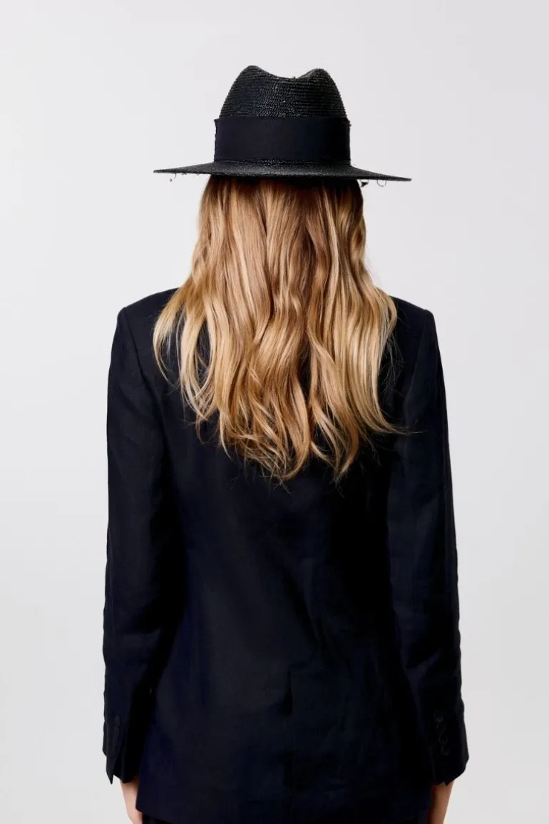 Hats<CULT MIA FEDORA WITH SHELLS AND 24K GOLD-PLATED ACCESSORIES Black