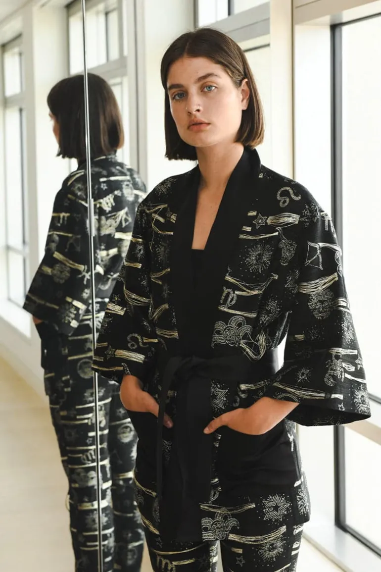 Jackets<CULT MIA HANDMADE JACQUARD ZODIAC KIMONO Black