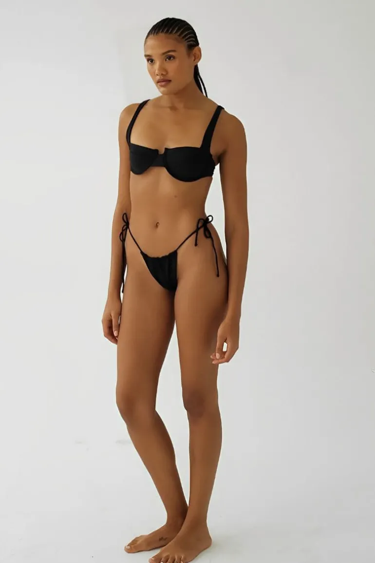 Swimwear<CULT MIA LOLA BALCONETTE BIKINI Black