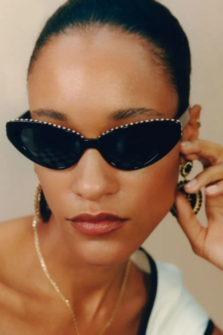 Sunglasses<CULT MIA BLACK RHINESTONE DAMBA CATEYE SUNGLASSES Black/Rhinestone