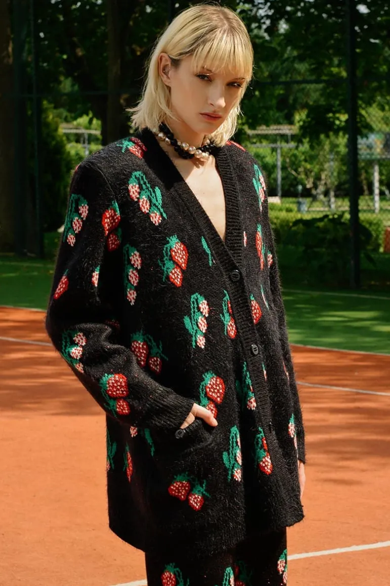 Knitwear<CULT MIA BLACK ROSE KNITTED SWEATER Black Strawberries
