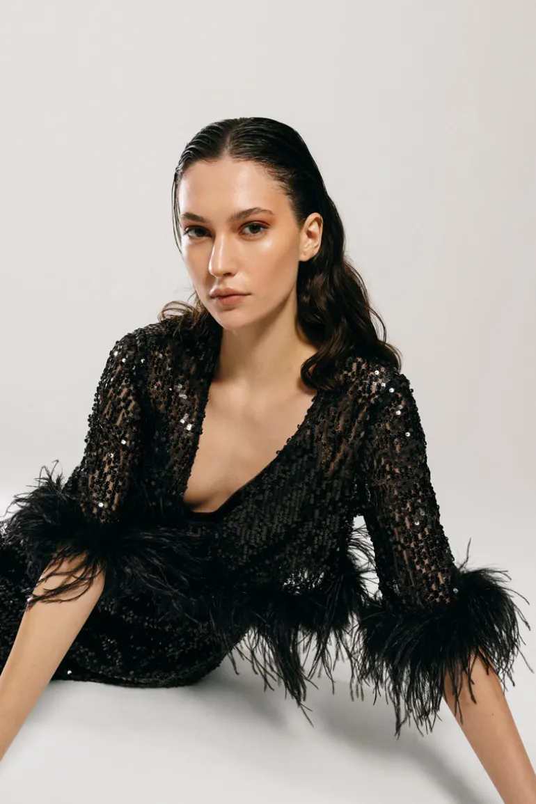Tops<CULT MIA SEQUINED FEATHER TOP Black