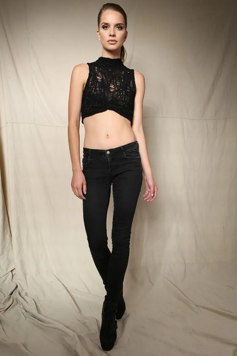 Tops<CULT MIA SILK MOCK NECK CROP SWEATER Black