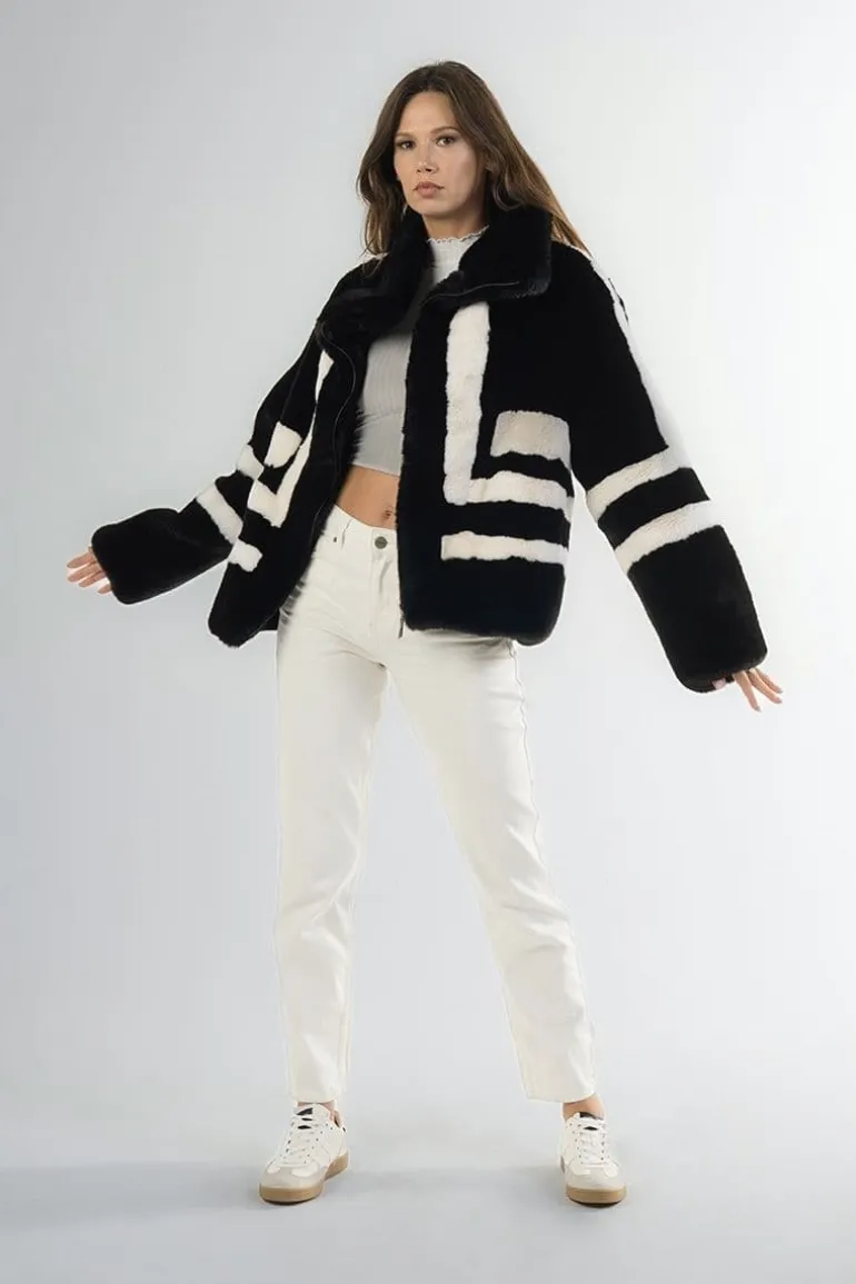 Jackets<CULT MIA BLACK SPORTY FAUX FUR JACKET Black/White