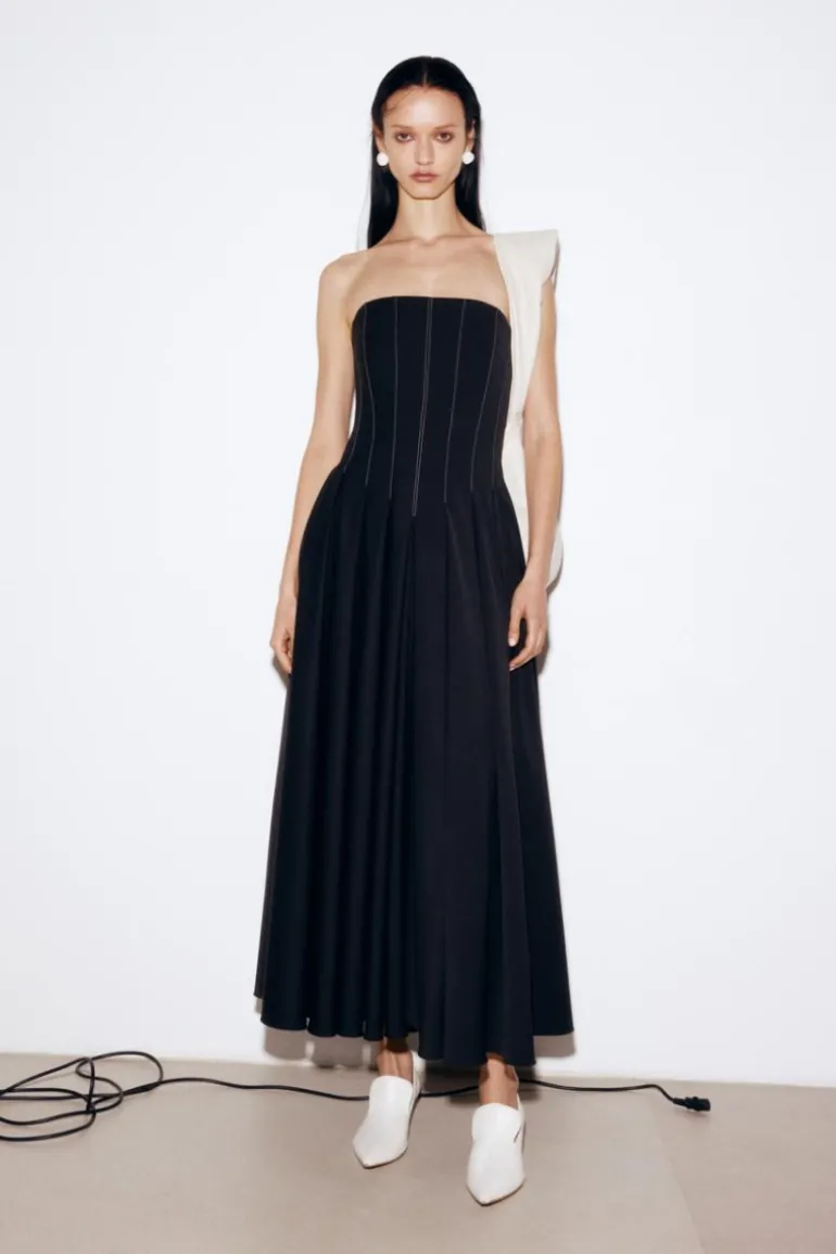 Dresses | Midi Dresses<CULT MIA WOOL CORSET MIDI DRESS WITH WHITE STITCH DETAIL Black