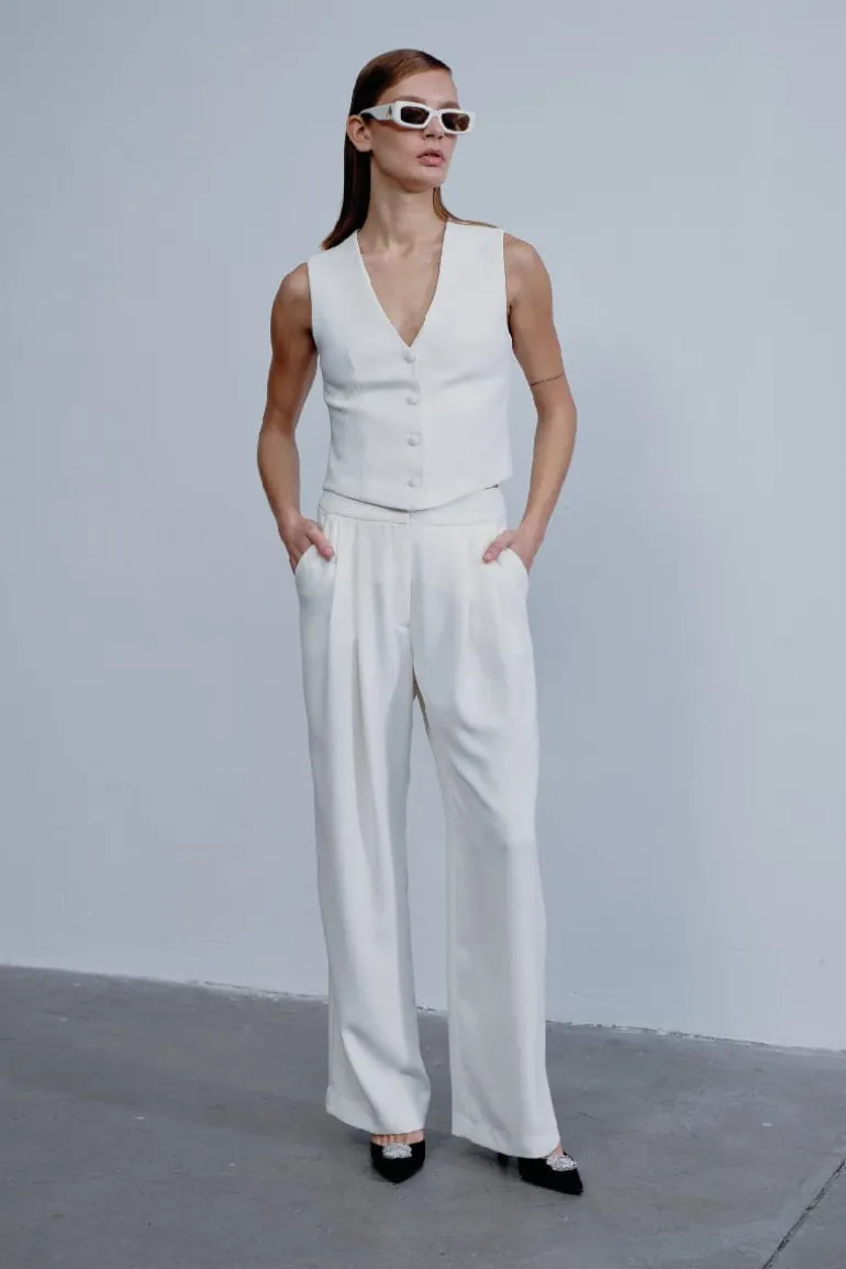 Tops<CULT MIA BRITA VEST Blanche