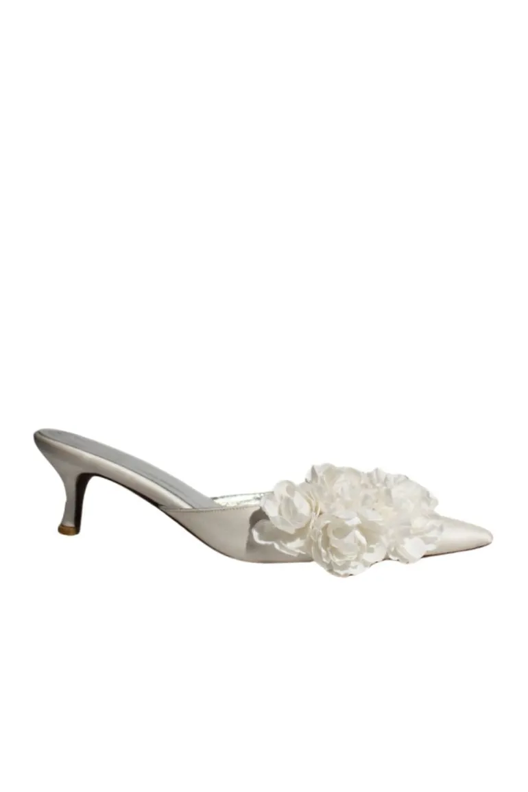 Heels<CULT MIA CAMELIA CREAM BLOOM HEELS White