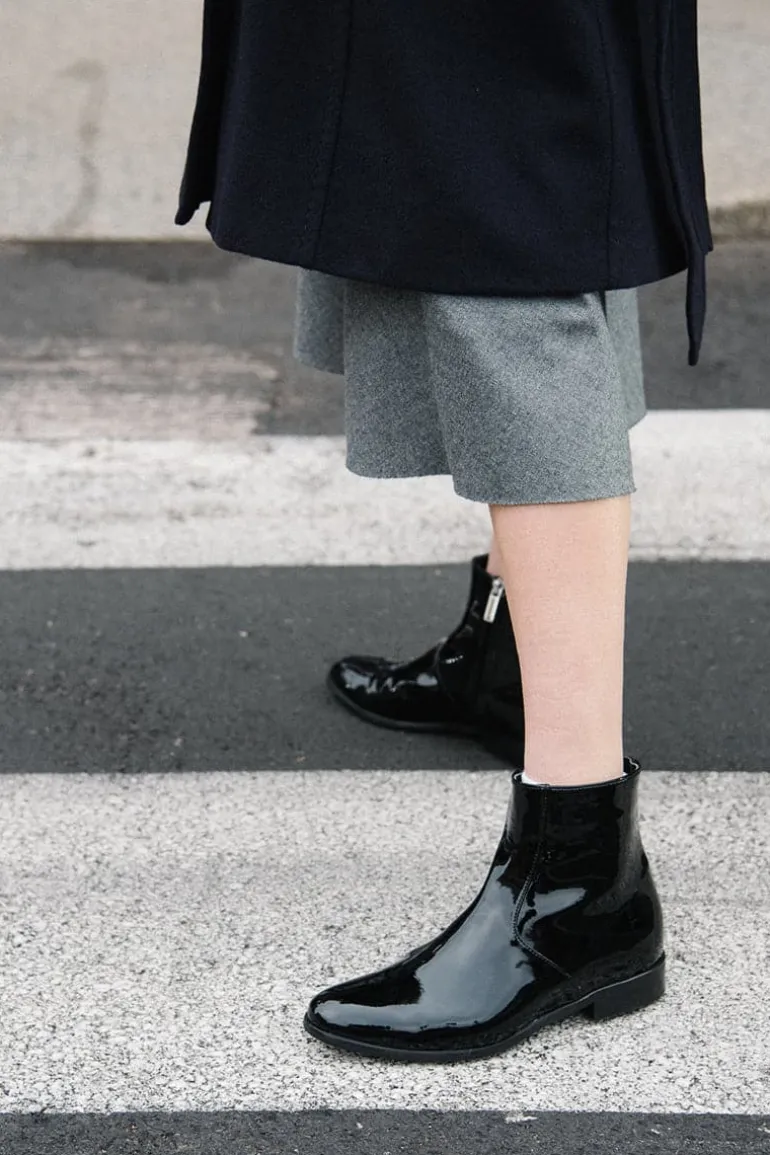 Boots<CULT MIA CHARLI ANKLE BOOTS Black patent-effect