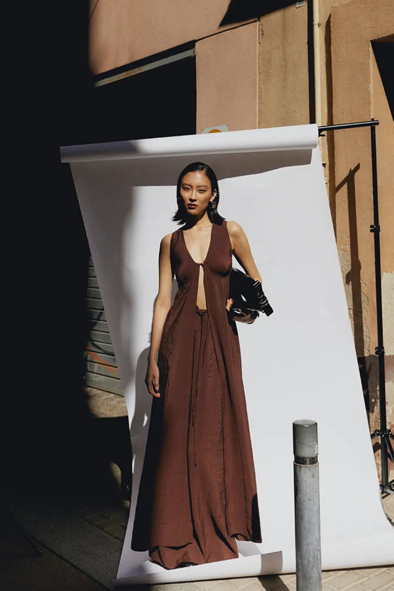 Tops<CULT MIA TUNIC VEST Chocolate