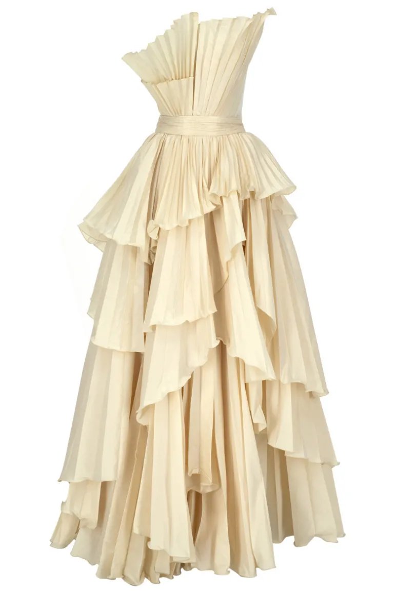 Dresses | Gowns<CULT MIA CLAIRE TIERED GOWN Vanilla