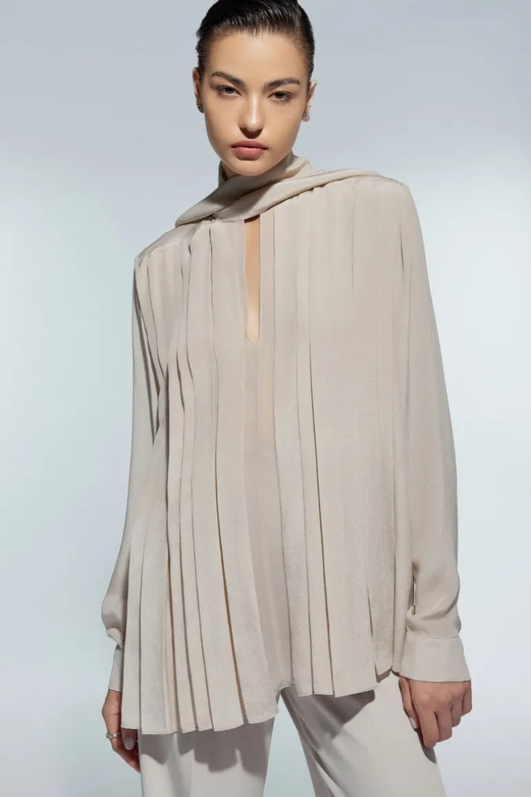 Tops<CULT MIA DAWLISH SILK CHIFFON SHIRT Cream