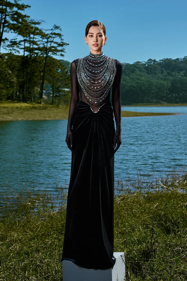 Dresses | Gowns<CULT MIA DAZZLING DRAPED BEADED GOWN Black