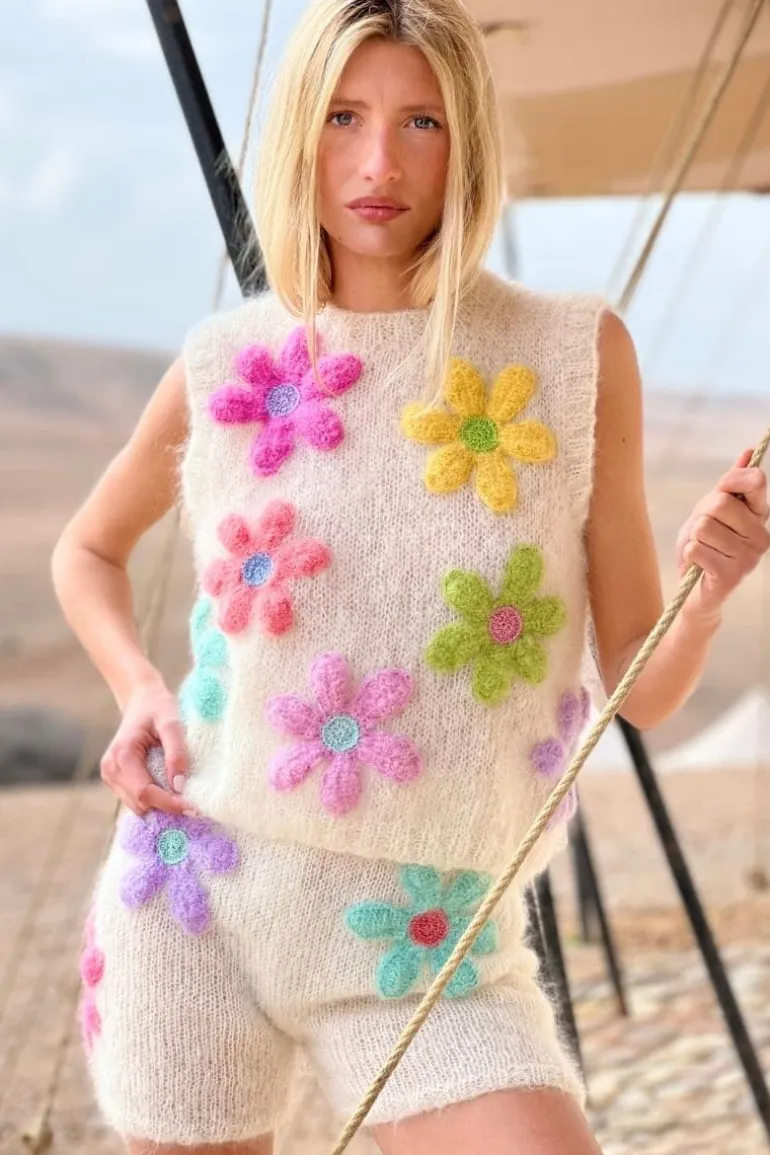 Knitwear<CULT MIA FREE FLOWERS MOHAIR VEST Ecru