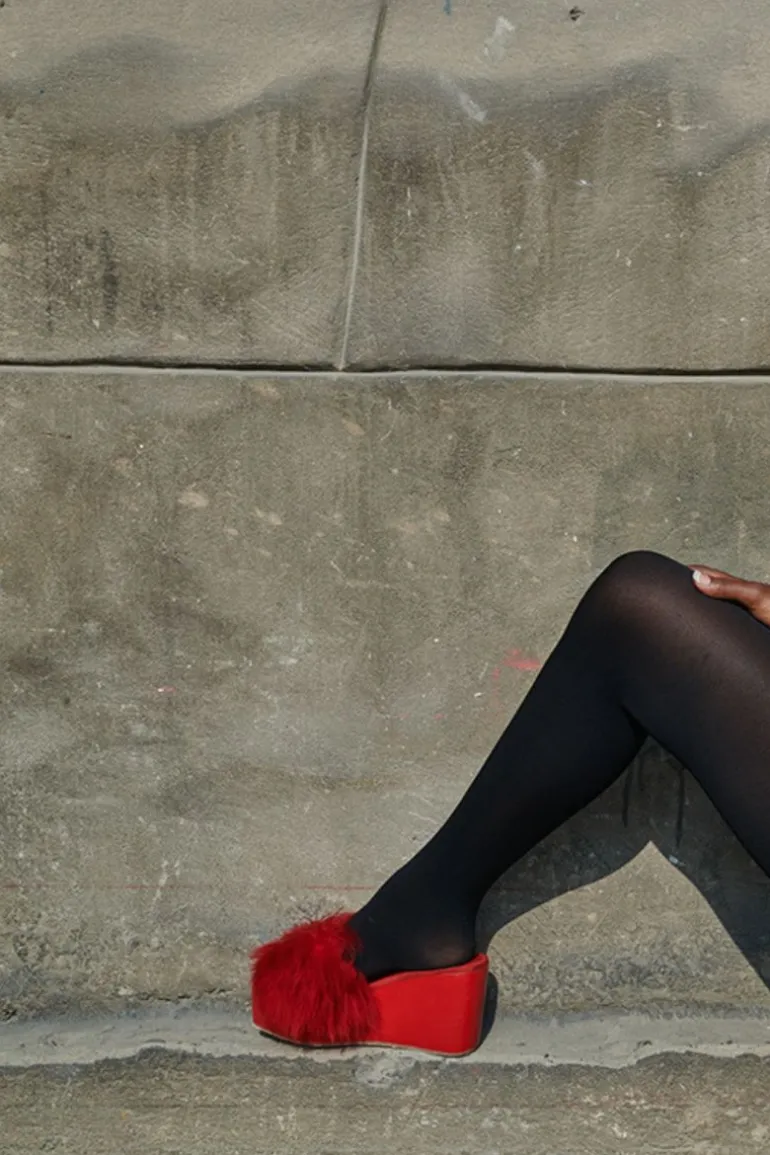 Heels<CULT MIA EDUARDA WEDGE MULES Red