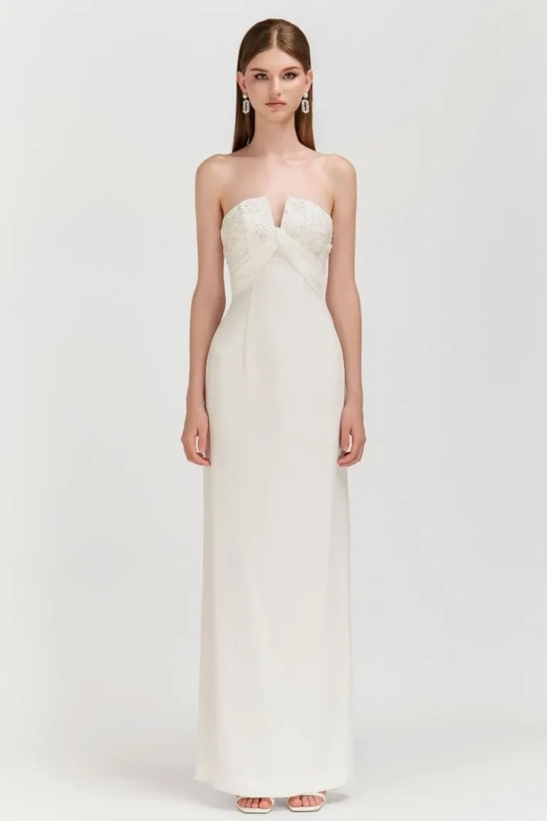 Dresses | Gowns<CULT MIA EIRA SWEETHEART MAXI DRESS White