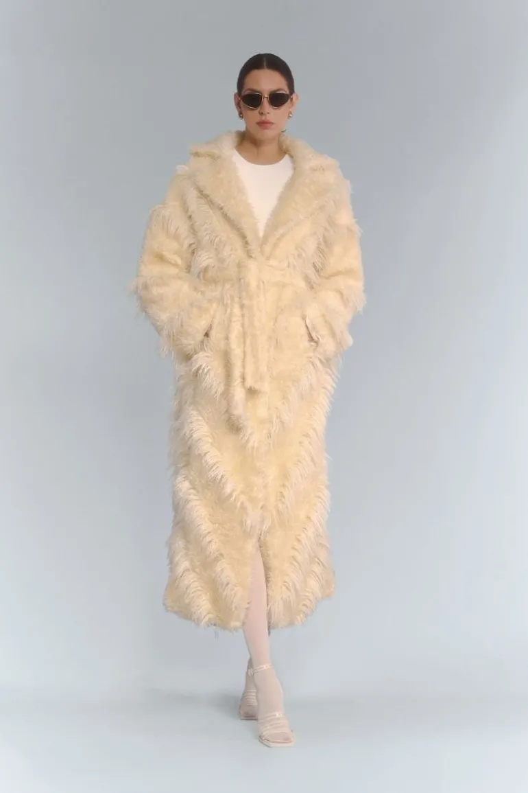 Coats<CULT MIA FAUX FUR MAXI COAT WITH DIAGONAL PANELS IN ECRU Cream