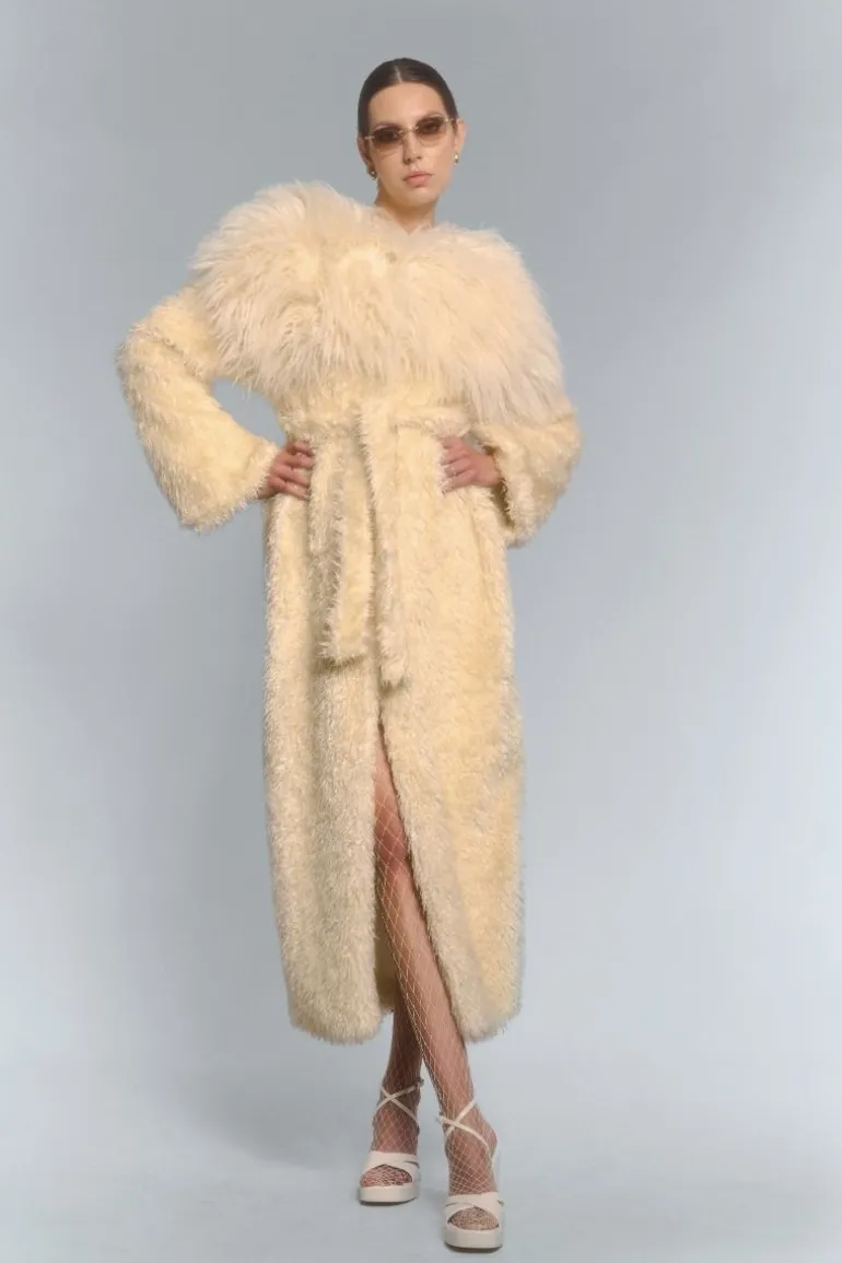 Coats<CULT MIA FAUX FUR MAXI COAT WITH FLARED SLEEVES IN ECRU Cream