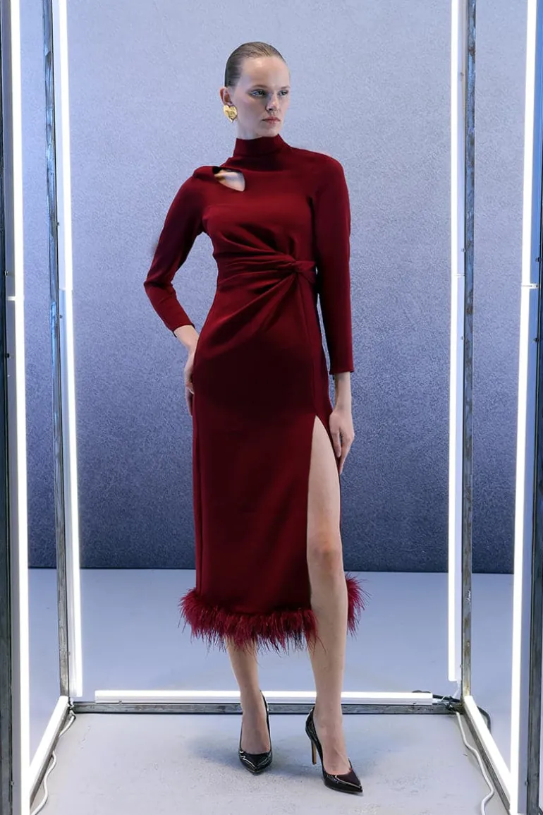 Dresses | Midi Dresses<CULT MIA FULL SLEEVES TWIST KNOT HALTER NECK FEATHER MAXI DRESS Burgundy