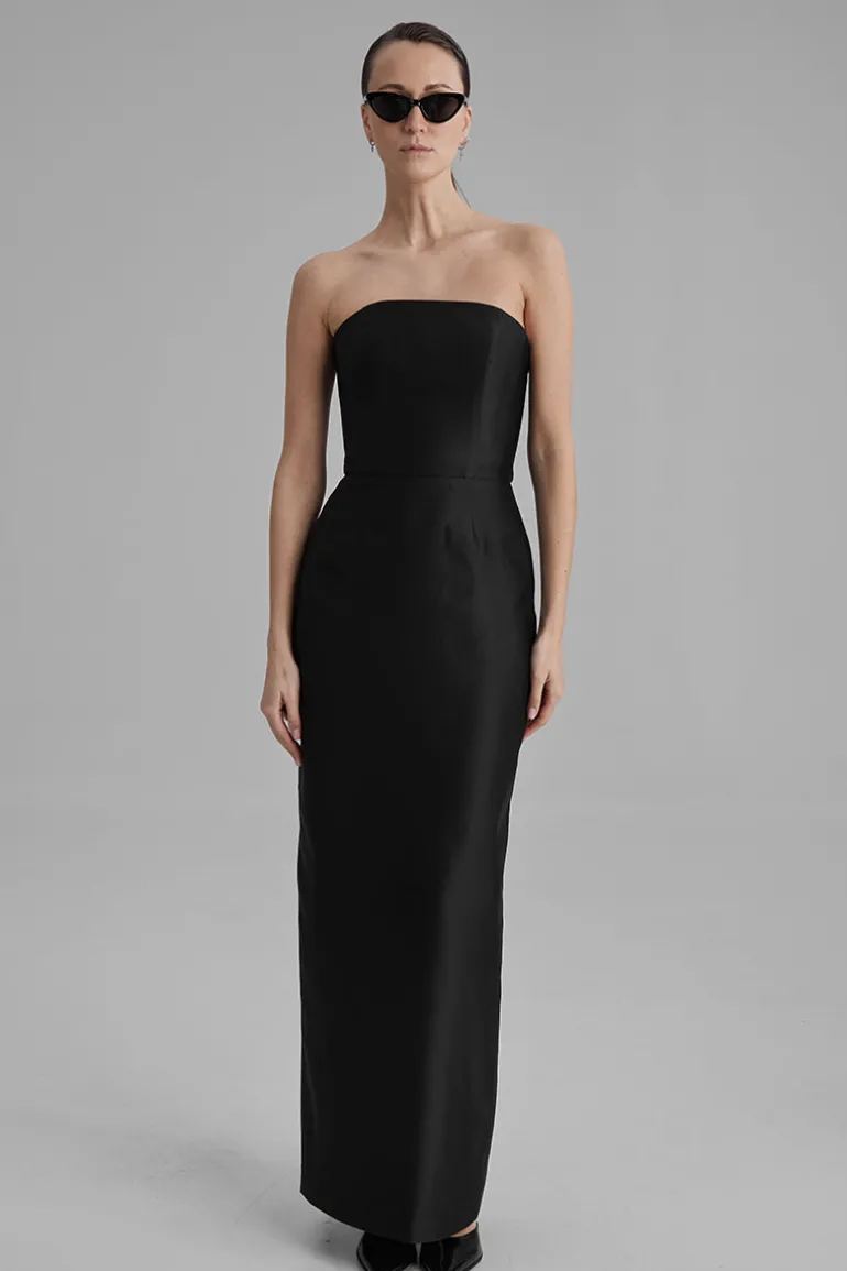 Dresses<CULT MIA GIGI BLACK MAXI DRESS Jet Black