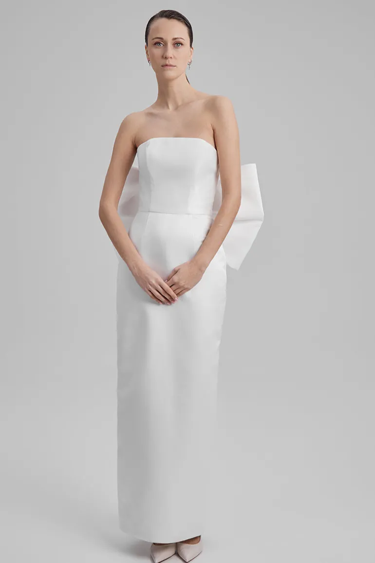 Dresses<CULT MIA GIGI WHITE MAXI DRESS WITH BIG BOW Star White