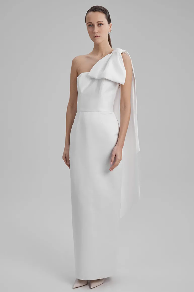 Dresses<CULT MIA GIGI WHITE MAXI DRESS WITH CAPE BOW Star White