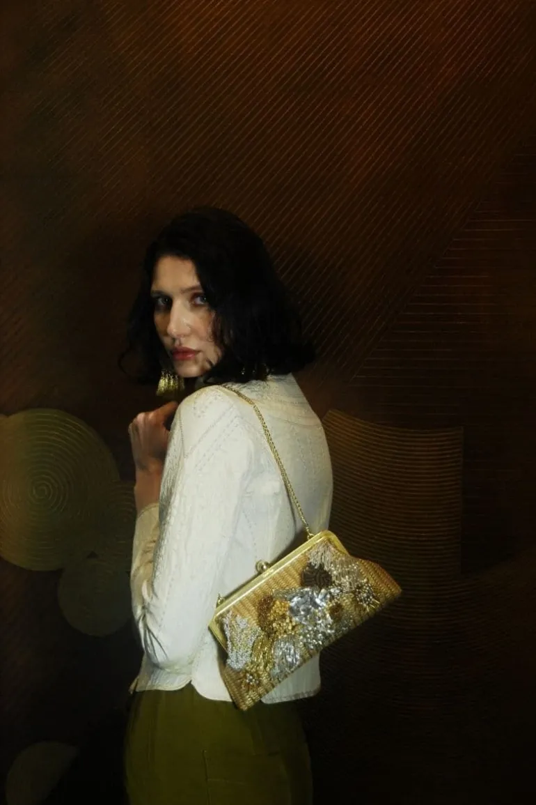 Clutch Bags<CULT MIA EN REEF EMBELLISHED PEARL CLUTCH Gold