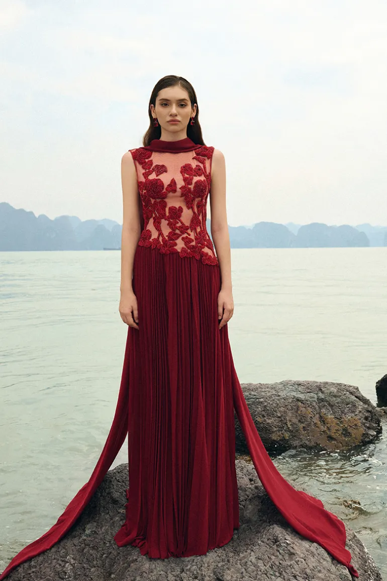 Dresses | Gowns<CULT MIA GRAINY CHIFFON GOWN Red