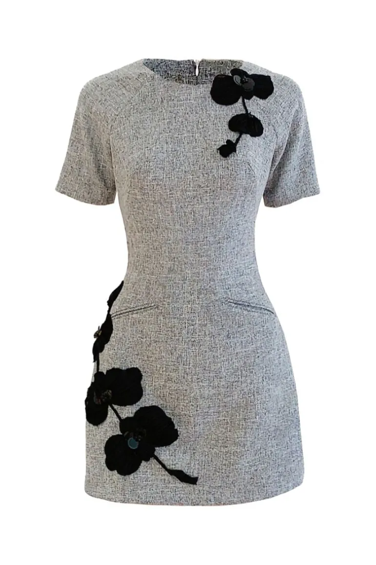 Dresses | Mini Dresses<CULT MIA A-LINE FLORAL EMBRACE MIDI DRESS Gray