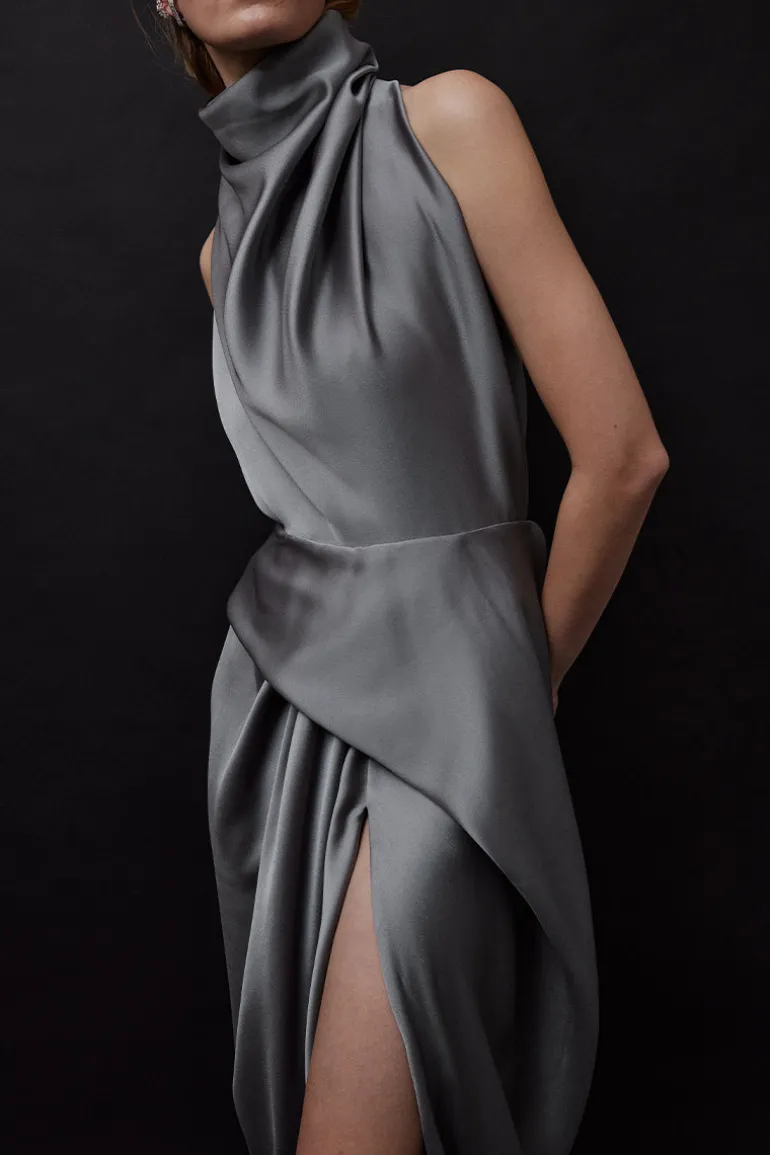 Dresses<CULT MIA HALTERNECK SATIN CREPE MAXI DRESS Gray