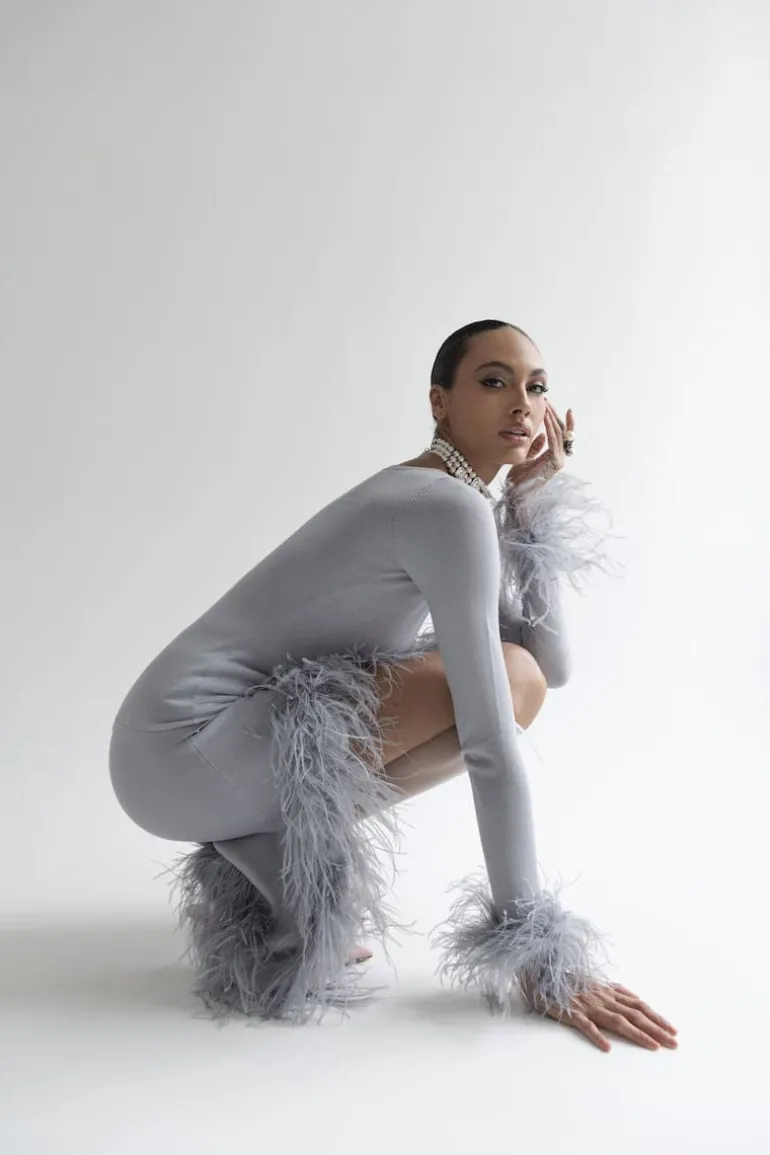 Tops<CULT MIA GREY CASHMERE KNIT TOP WITH DEATACHABLE FEATHERS CUFFS Light Grey