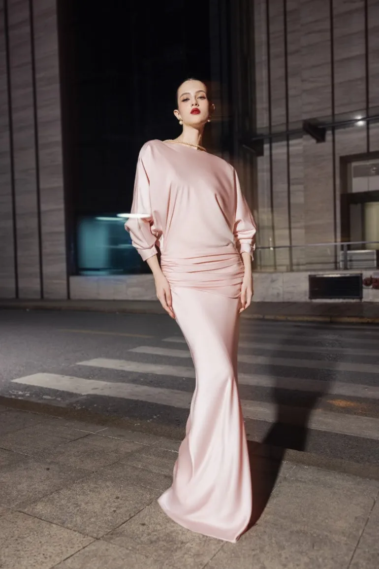 Dresses | Gowns<CULT MIA HARPER SILK OPEN BACK FISHTAIL GOWN Pink