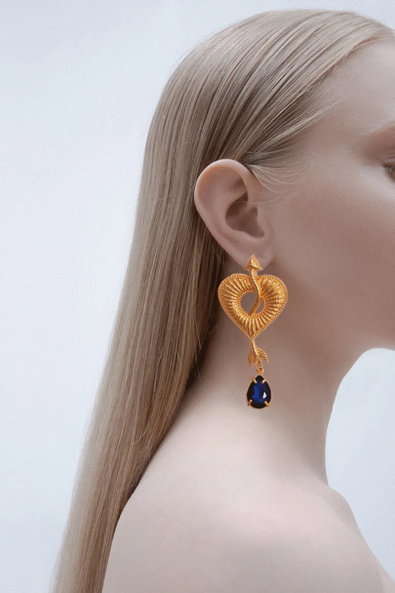 Earrings<CULT MIA HEART ARROW EARRINGS WITH BLUE CRYSTAL STONES Gold