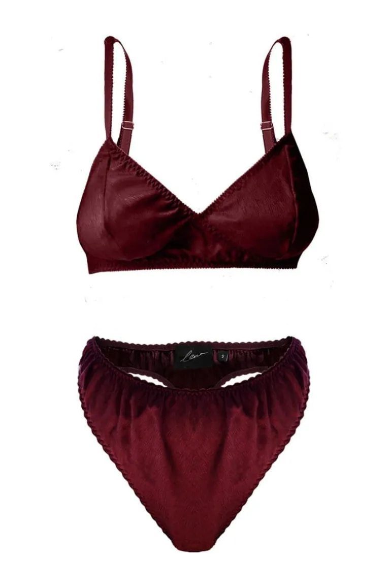 Lingerie<CULT MIA JACQUARD SOFT BRA AND JACQUARD HIGH WAIST STRING SET Burgundy